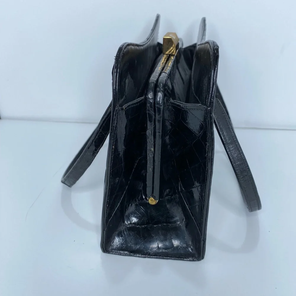 Bellestone Vintage Alligator Leather Black Handbag - Picture 5 of 16